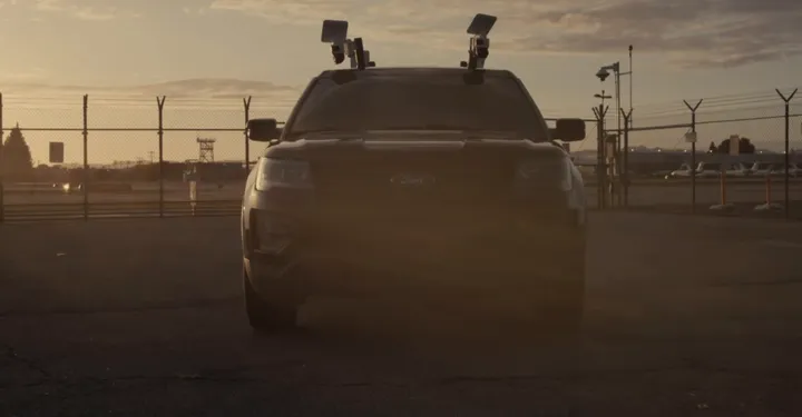Front view of the marked LDG surveillance vehicle